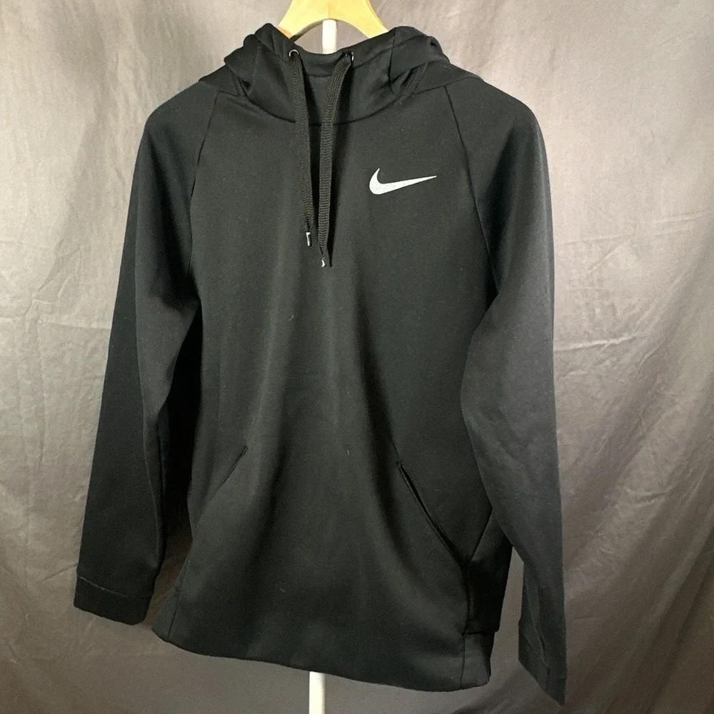 Nike Dri-FIT Womens Black Pullover Hoodie Sweatshirt 932022-010 Size M
